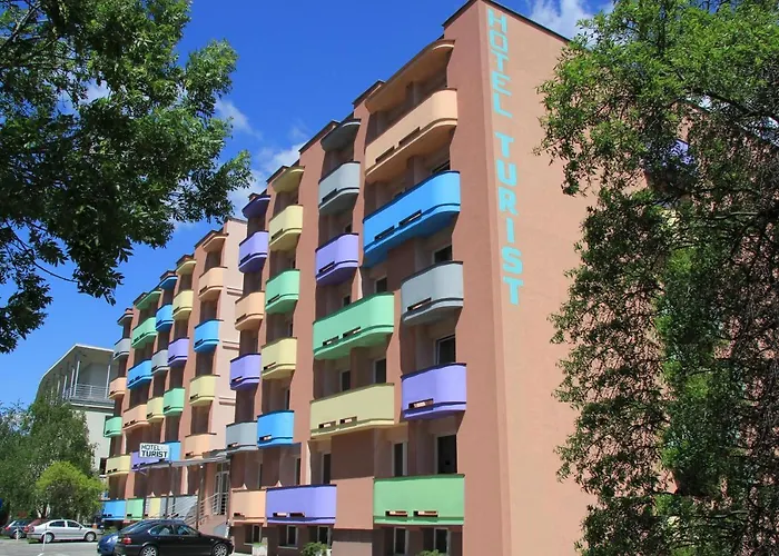 Turist Hotel